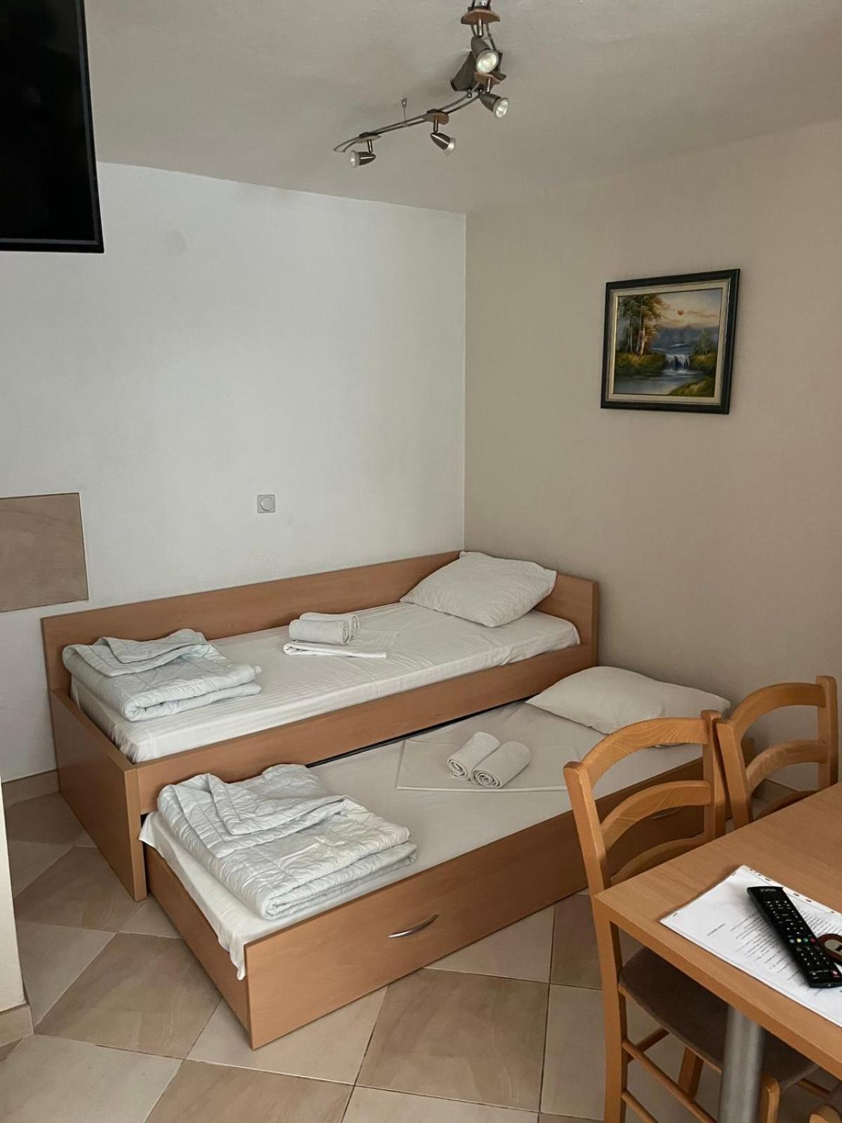 Apartments Srzentic Petrovac Luaran gambar