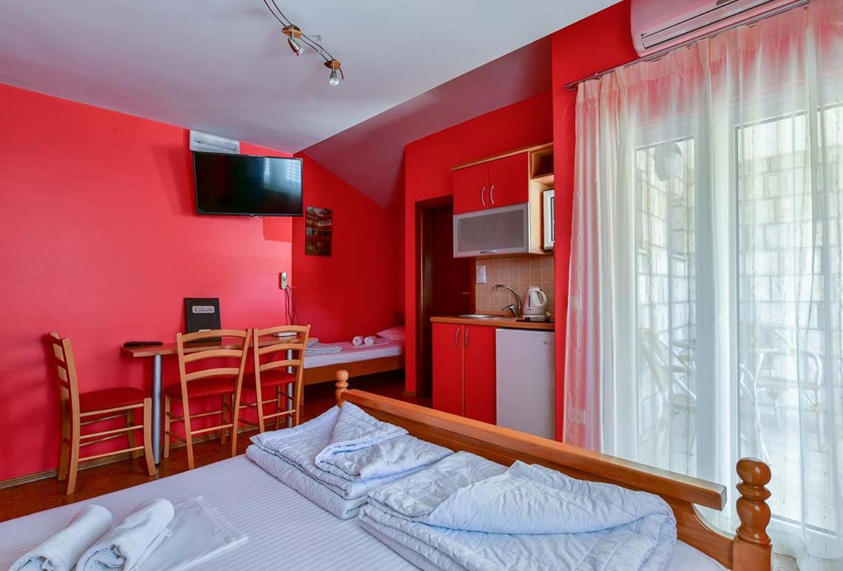 Apartments Srzentic Petrovac Luaran gambar