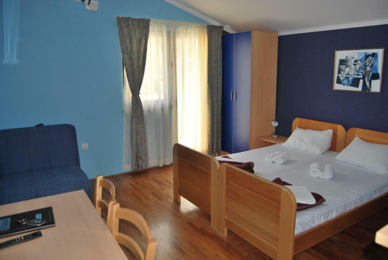 Apartments Srzentic Petrovac Luaran gambar