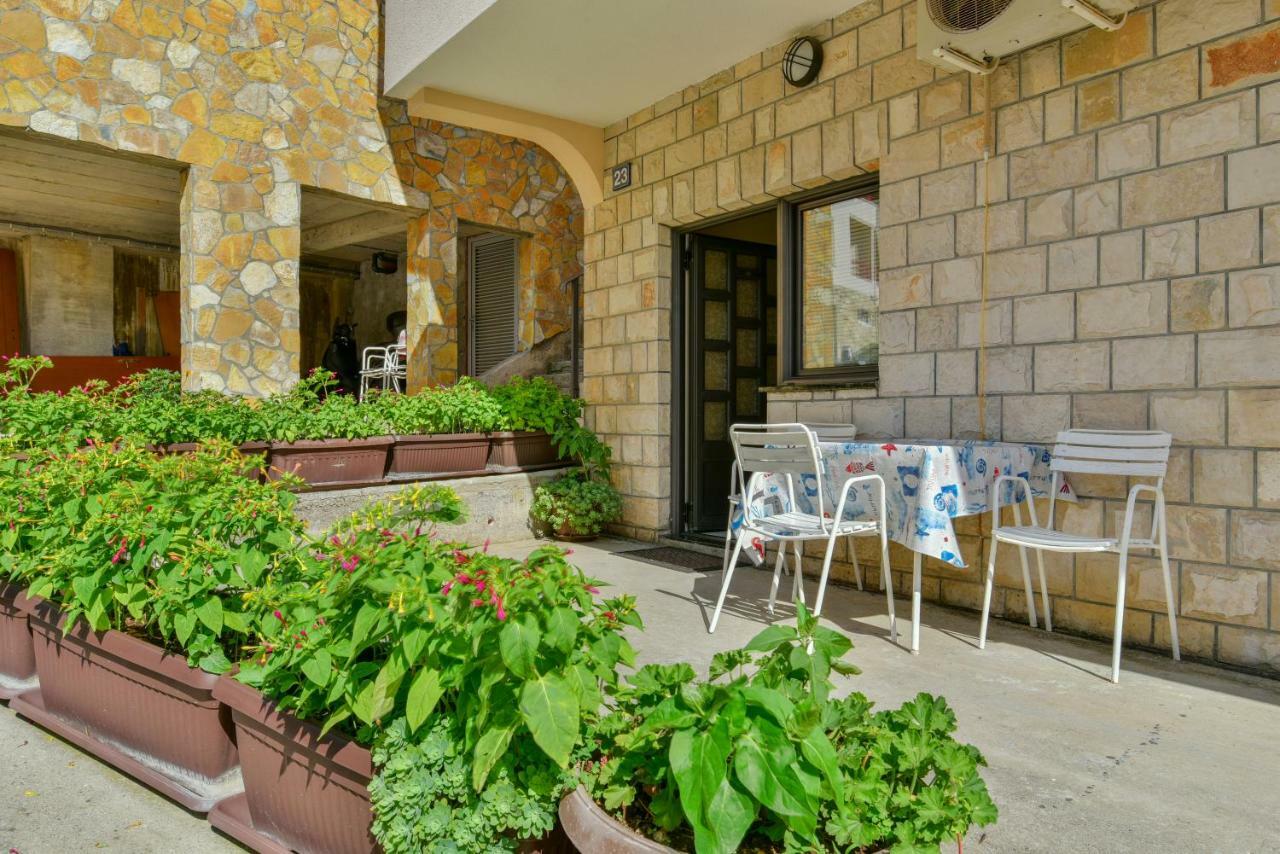 Apartments Srzentic Petrovac Luaran gambar