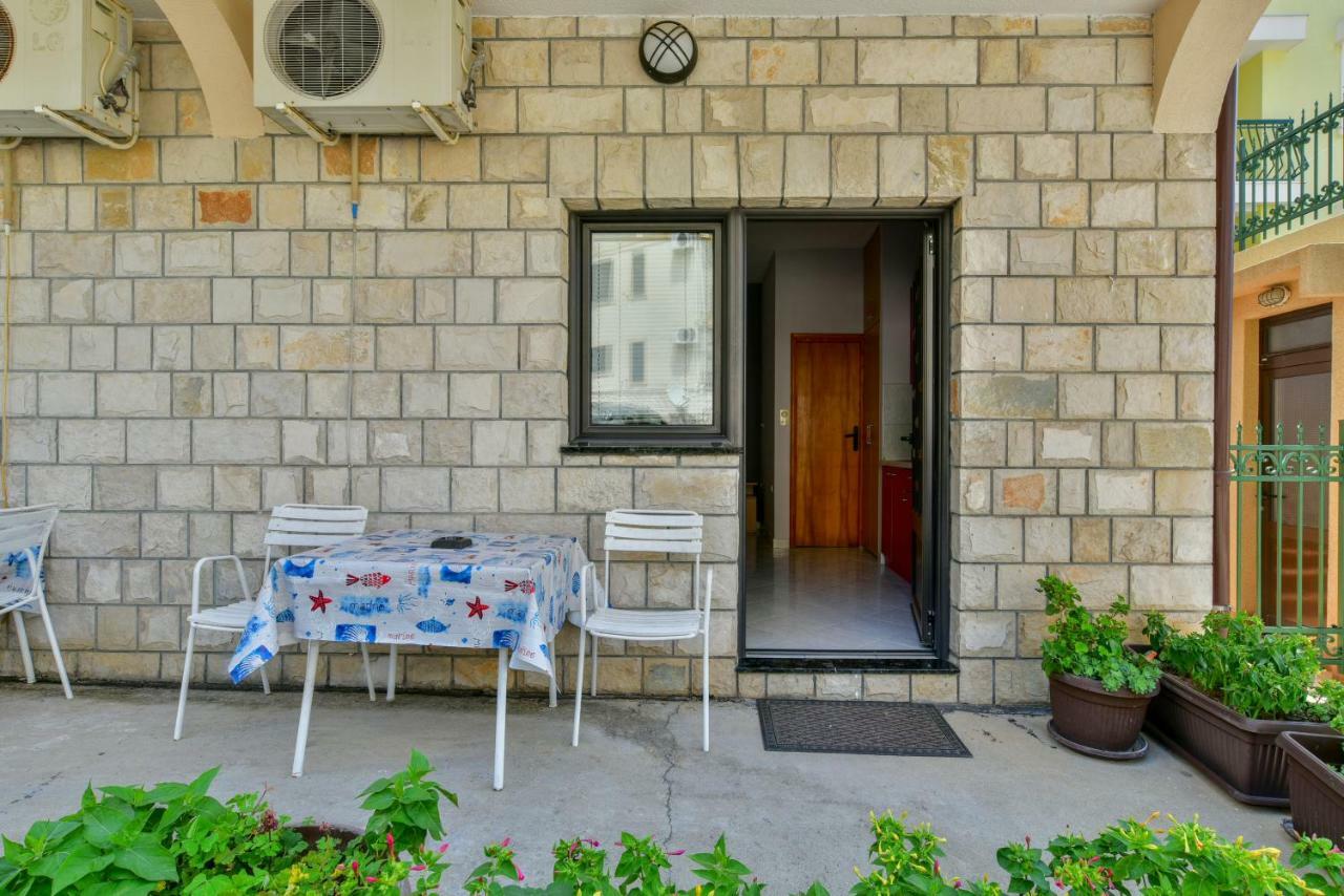 Apartments Srzentic Petrovac Luaran gambar