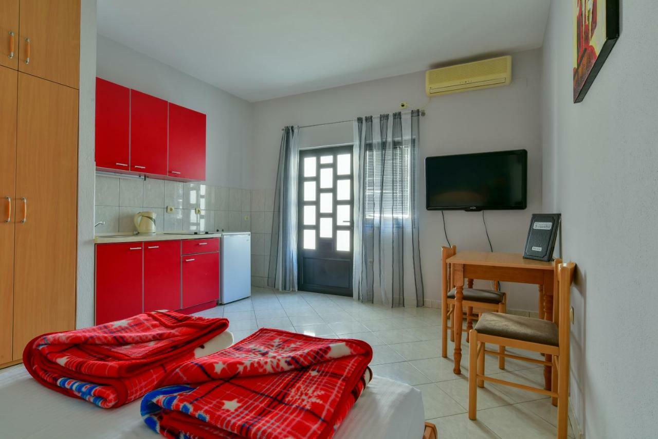 Apartments Srzentic Petrovac Luaran gambar