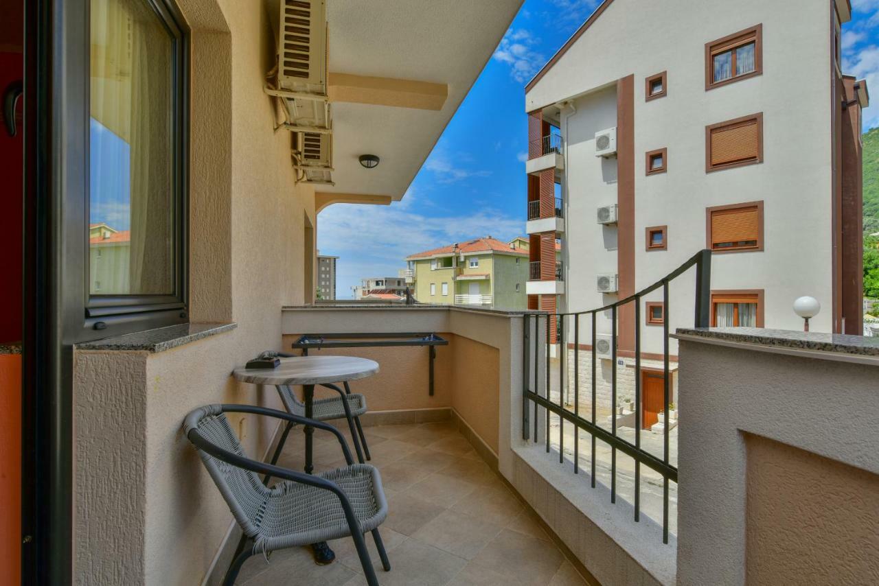 Apartments Srzentic Petrovac Luaran gambar