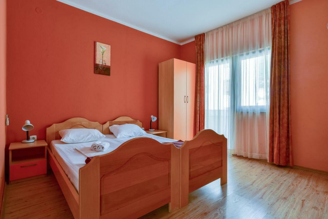 Apartments Srzentic Petrovac Luaran gambar
