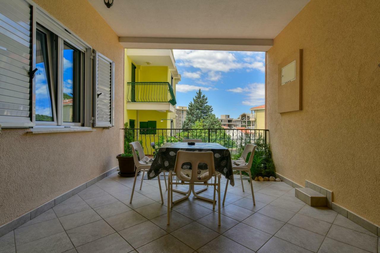 Apartments Srzentic Petrovac Luaran gambar