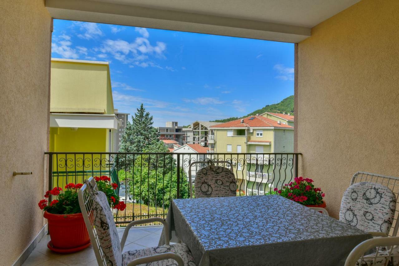 Apartments Srzentic Petrovac Luaran gambar