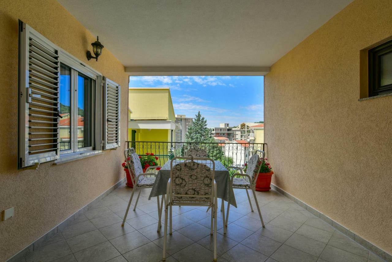 Apartments Srzentic Petrovac Luaran gambar