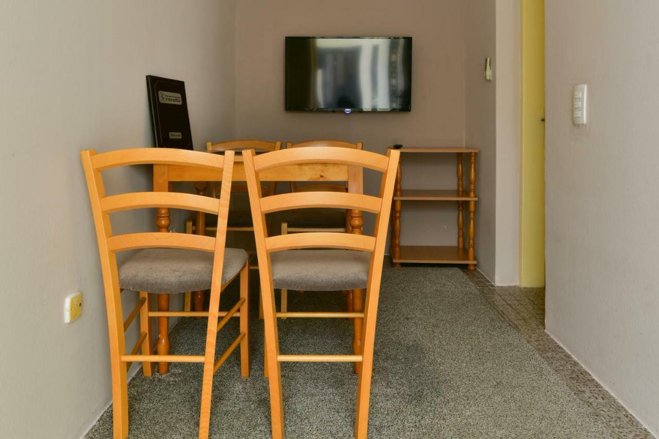 Apartments Srzentic Petrovac Luaran gambar