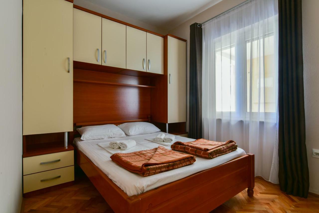 Apartments Srzentic Petrovac Luaran gambar